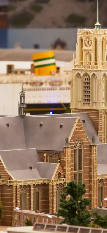 Hotels near Miniworld Rotterdam