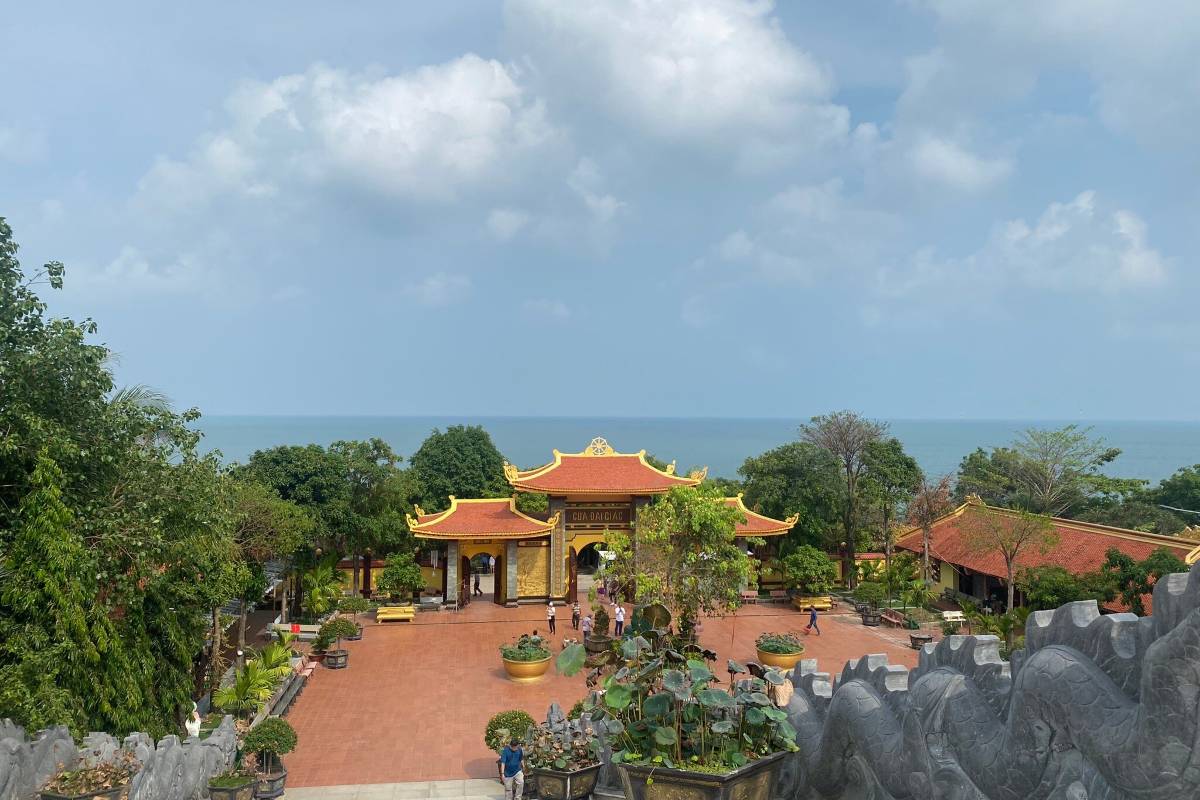 護國寺 (Ho Quoc Pagoda)