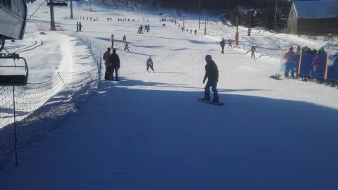 Zloty Gron Ski Area attraction in 폴란드