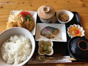 Aguri no yu Komoro
