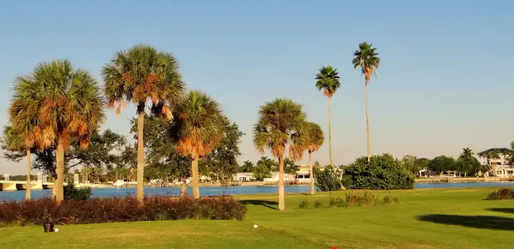 Hotels near Treasure Bay Golf & Tennis