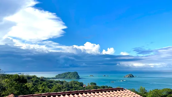 Holis Wellness Center