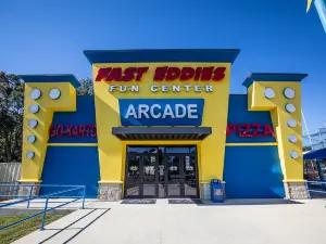 Fast Eddies Fun Center