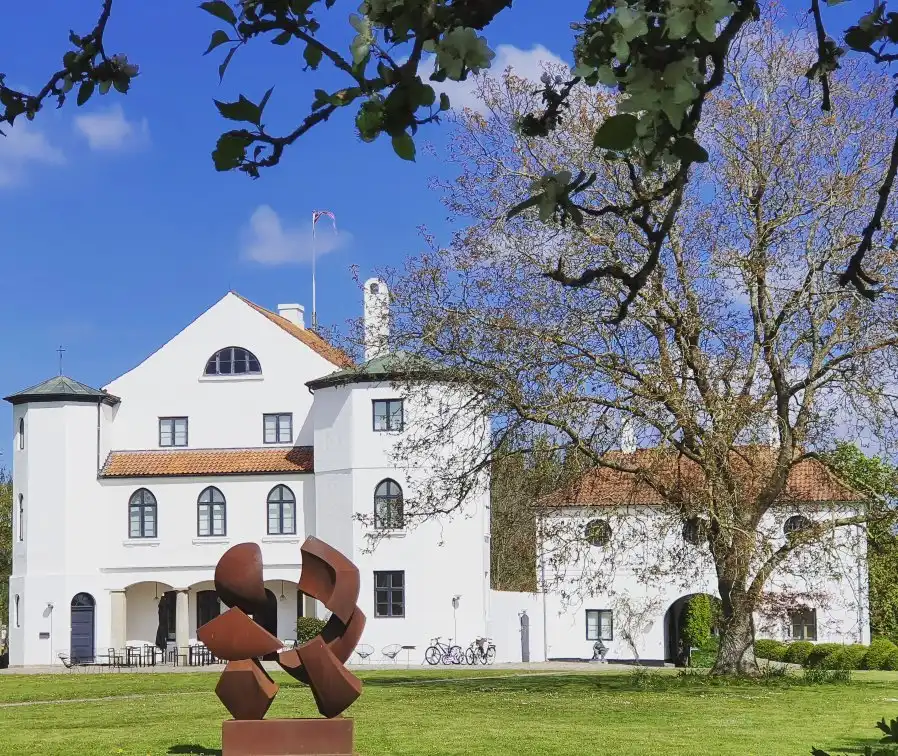 Hotels near Kunstmuseet Brundlund Slot - Museum S?nderjylland