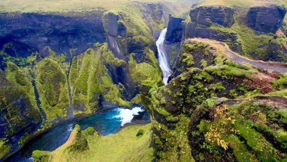 Fjaðrárgljúfur