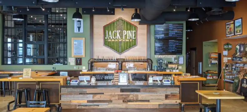 백스터 홀리데이 인 익스프레스 숙소