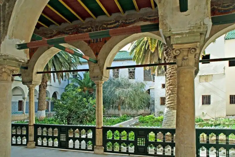 Hotels near Ahmed Bey Palace