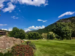 St. Andrews By The Lake Golf Resort