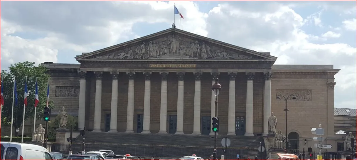 3_La statue de Michel de l'Hôpital