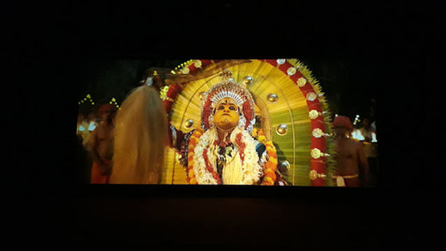 Z Square Hira Talkies