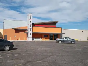 La Cueva 6 - Allen Theatres