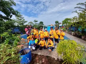 Sili Swimming Pool & Cafe