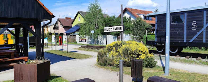 "Milicz Zamek" - dawny przystanek kolei wąskotorowej