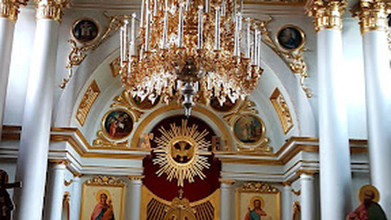 Tserkov' Petra I Pavla