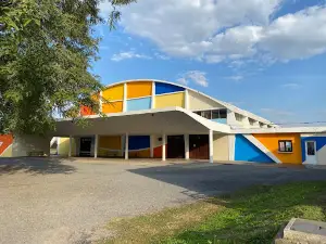 Gimnasio Municipal De Dolores