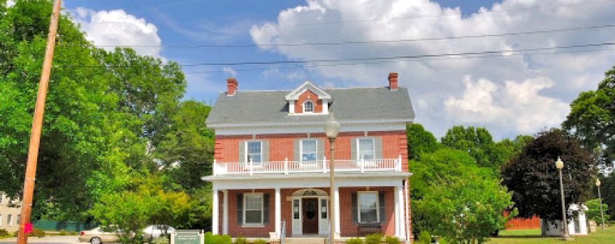 Blackstone Public Library