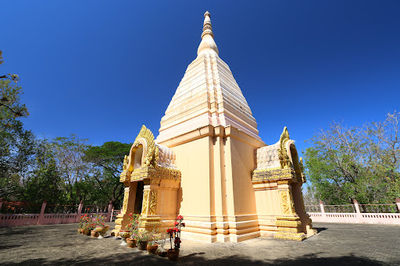 Wat Phanom Silaram (Khao Sawai)