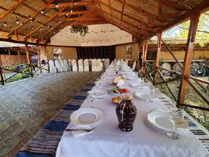 Eco-Village Valeni