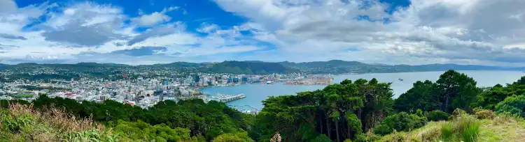 Hotels near Mount Victoria