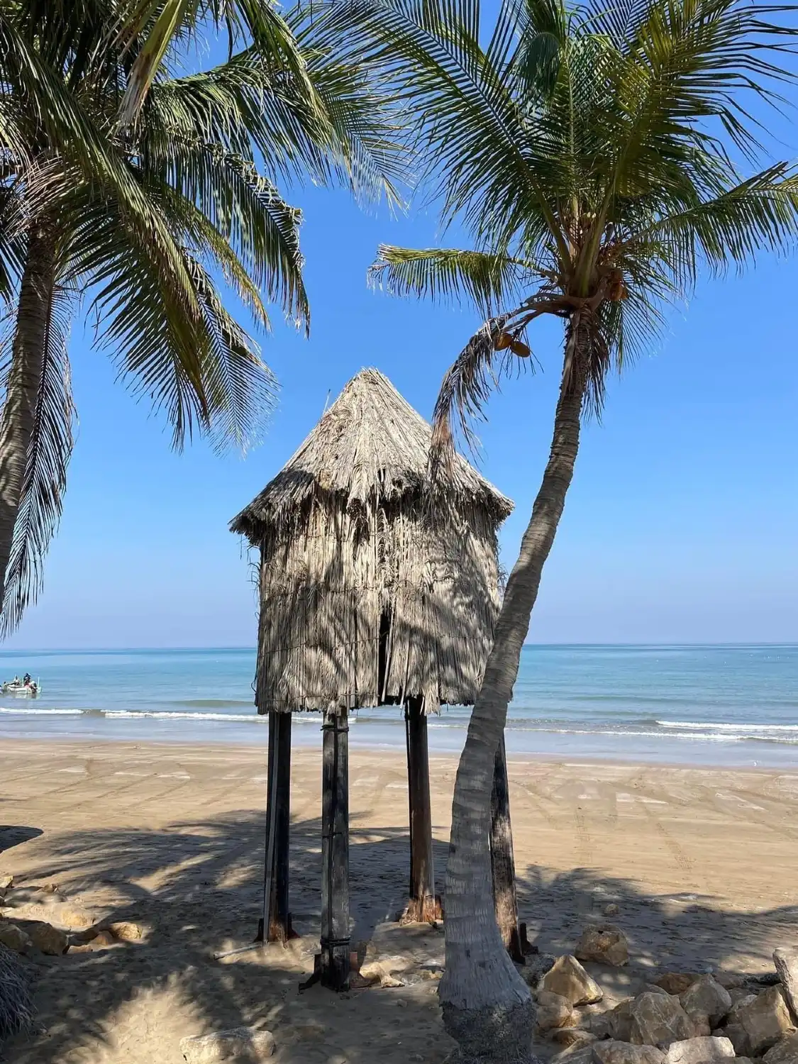Hotels near Qurum Beach