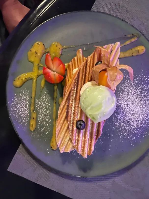 2_Junkyard Theatre Phuket