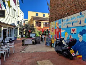 The Lanes