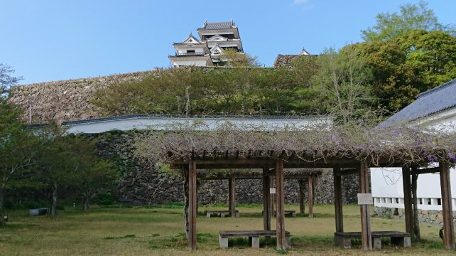 시로야마 공원 혼마루 광장