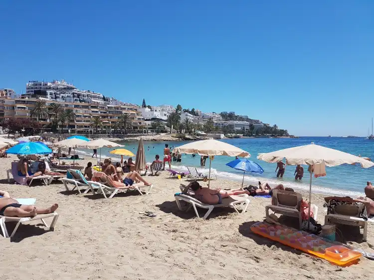 Hotels near Platja de ses Figueretes