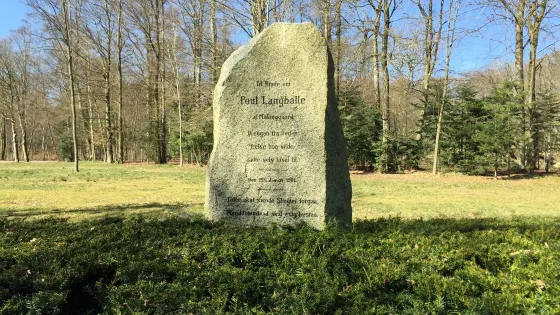 Mindesten over Poul Langballe