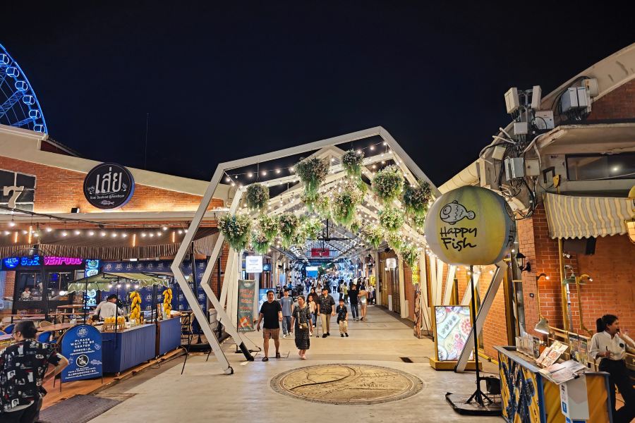 碼頭夜市