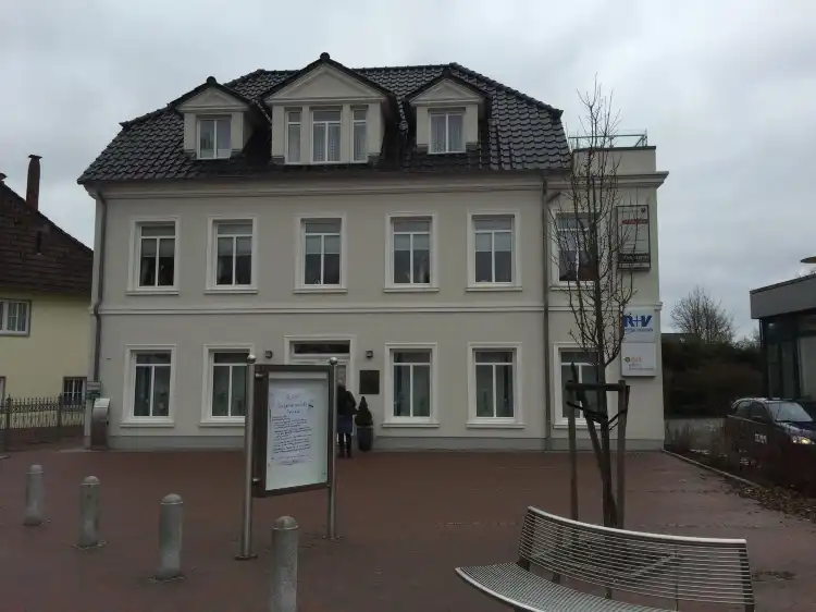 Hotels near Dr. Schuessler Haus