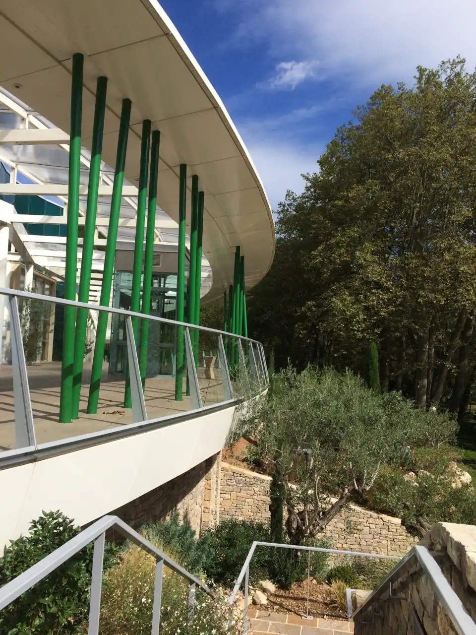 3_Avene Hydrotherapy Centre