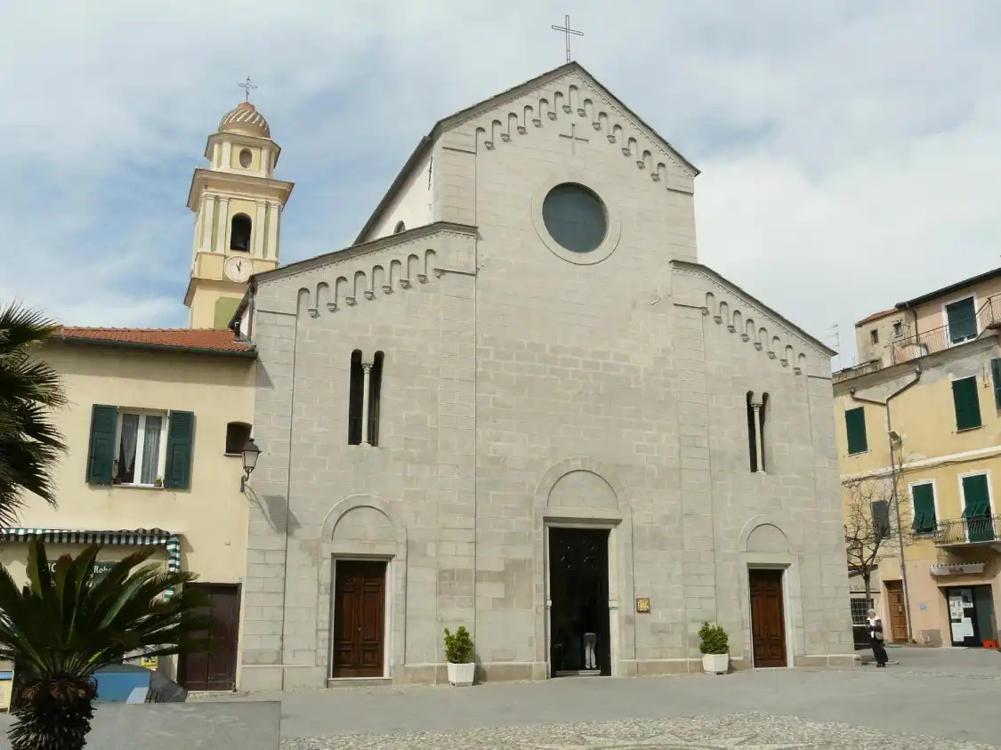 Hotels near Chiesa di Santo Stefano Protomartire