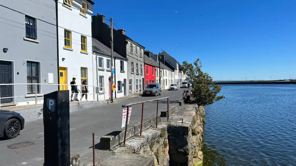 Hotels near The Long Walk