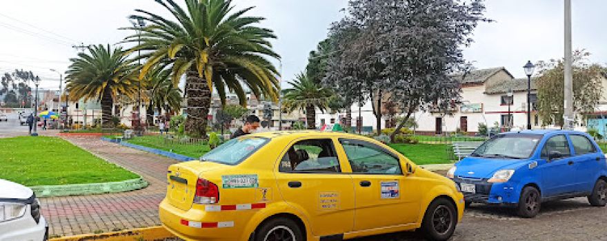 Eugenio Espejo Central Park