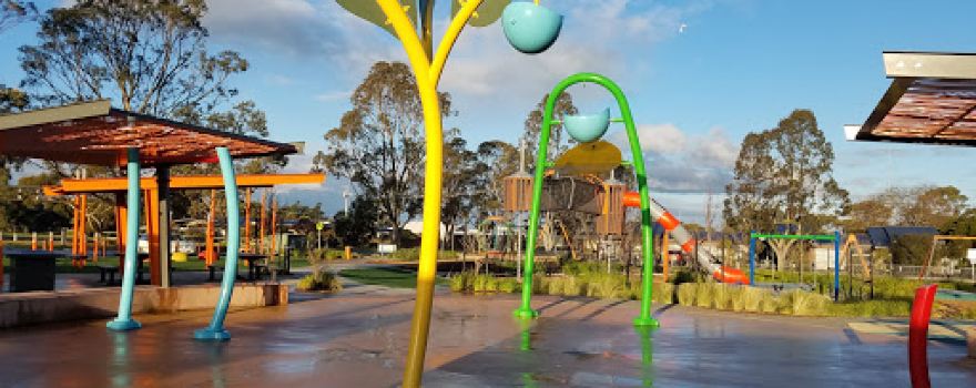 Bannockburn Civic Heart Playground