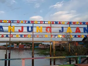 Tanjung jan kecamatan jempang