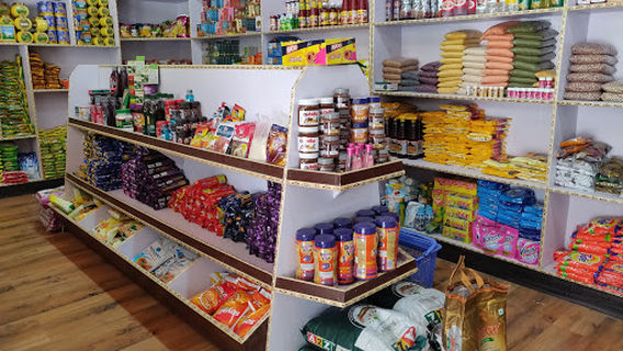 Dalhousie Mall Road Shopping Market