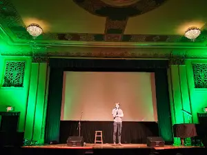 Raymond Theatre