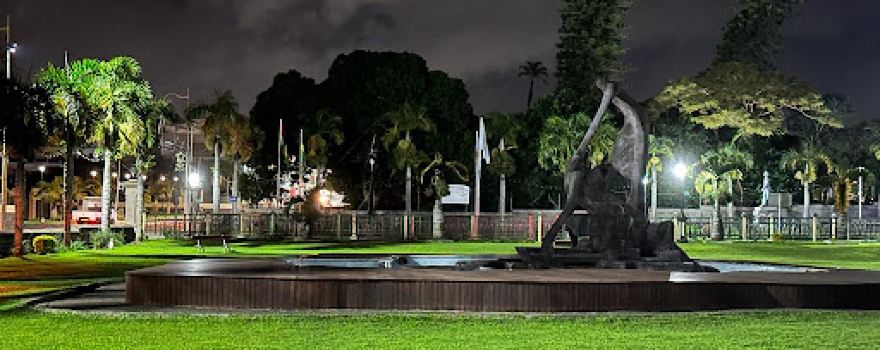 Plaza Garden