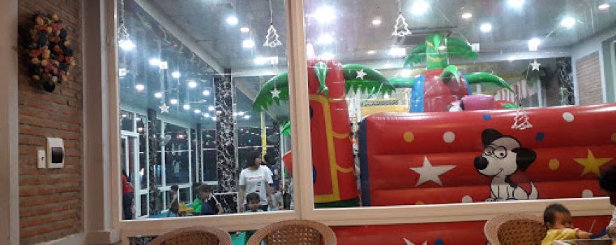 Thi Thoa Swimming Pool Play Ground and Café