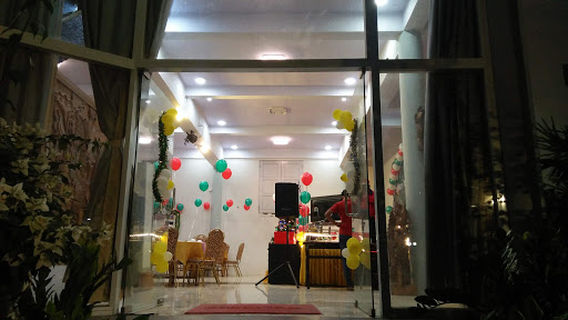 Nway Moe Saung Swimming Pool