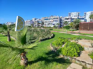 Erdemli Akdeniz Halk Plajı
