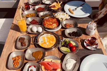 Seven Hills Restaurant