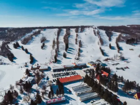 Holiday Mountain Resort