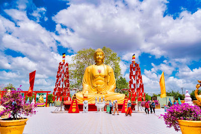 Chùa Quan Âm Linh Ứng (Phật Học 2)