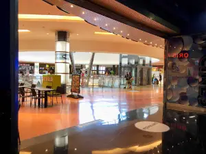 Cine Yelmo Area Sur