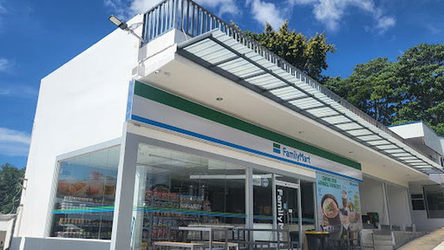 Robinsons Highlands Clubhouse