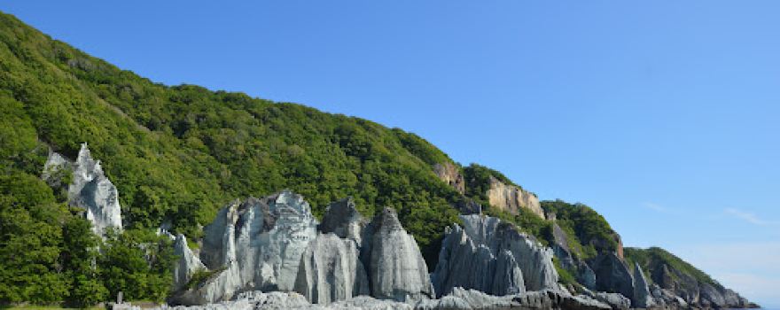 Hotoke-ga-ura Rock Formations