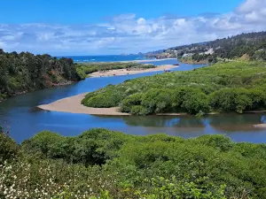 Bluff Trailhead at Gualala Point